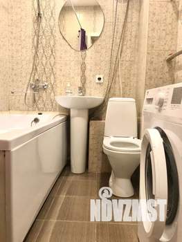 1-к квартира, посуточно, 32м2, 1/10 этаж