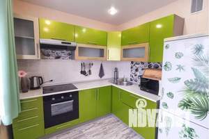 1-к квартира, посуточно, 37м2, 9/10 этаж