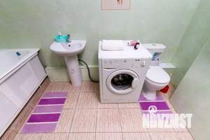 1-к квартира, посуточно, 50м2, 3/25 этаж
