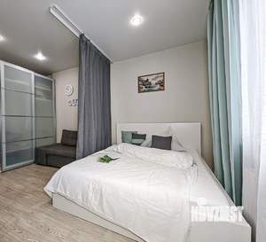Студия квартира, посуточно, 23м2, 1/25 этаж