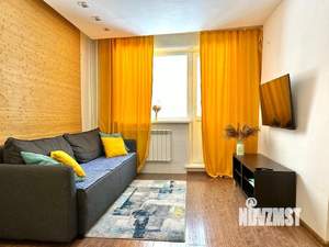 1-к квартира, посуточно, 35м2, 1/1 этаж