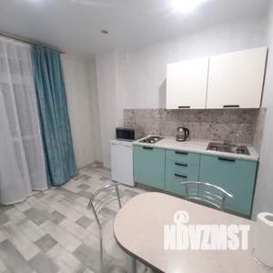 Студия квартира, посуточно, 36м2, 11/13 этаж