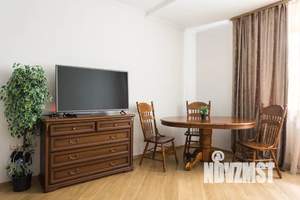3-к квартира, посуточно, 83м2, 1/10 этаж
