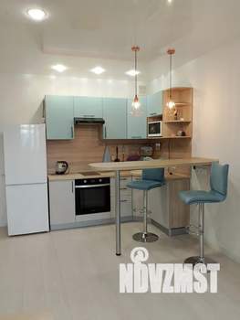 Студия квартира, посуточно, 33м2, 7/10 этаж