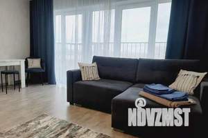 1-к квартира, посуточно, 46м2, 21/25 этаж