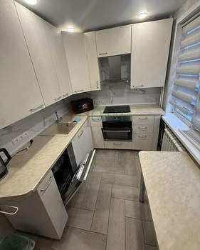 3-к квартира, на длительный срок, 50м2, 1/5 этаж