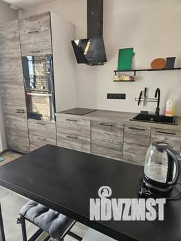 1-к квартира, посуточно, 34м2, 6/22 этаж