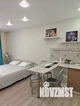 1-к квартира, посуточно, 32м2, 2/10 этаж