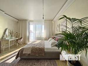 Студия квартира, посуточно, 44м2, 16/25 этаж