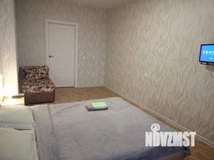 1-к квартира, посуточно, 43м2, 1/1 этаж