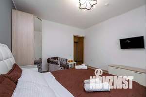 1-к квартира, посуточно, 40м2, 10/19 этаж