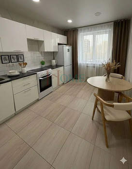 1-к квартира, на длительный срок, 37м2, 8/17 этаж