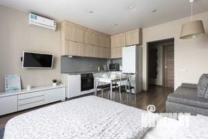 Студия квартира, посуточно, 30м2, 2/25 этаж