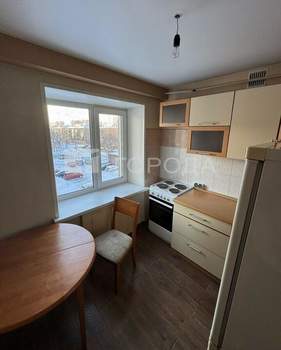 1-к квартира, на длительный срок, 46м2, 4/4 этаж