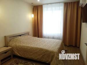 1-к квартира, посуточно, 40м2, 2/10 этаж