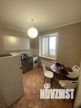 1-к квартира, посуточно, 35м2, 14/17 этаж