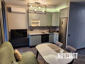 Студия квартира, посуточно, 38м2, 21/25 этаж