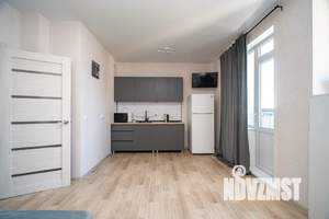 Студия квартира, посуточно, 35м2, 21/24 этаж