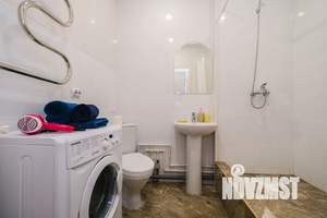 Студия квартира, посуточно, 20м2, 1/25 этаж