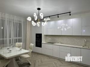 1-к квартира, на длительный срок, 62м2, 14/17 этаж