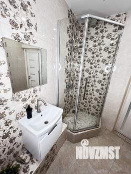 Студия квартира, посуточно, 30м2, 1/12 этаж