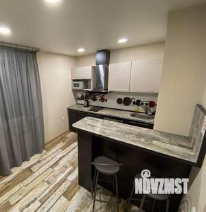 1-к квартира, посуточно, 44м2, 1/1 этаж