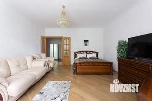 3-к квартира, посуточно, 83м2, 1/9 этаж