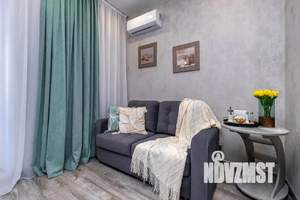 Студия квартира, посуточно, 30м2, 19/25 этаж