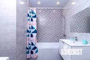 2-к квартира, посуточно, 47м2, 19/25 этаж