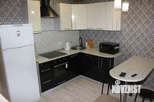 1-к квартира, посуточно, 40м2, 6/25 этаж