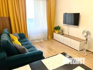 Студия квартира, посуточно, 40м2, 8/26 этаж