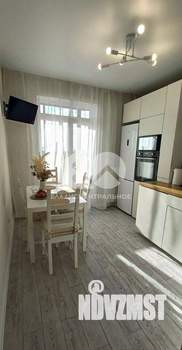 1-к квартира, на длительный срок, 35м2, 20/25 этаж