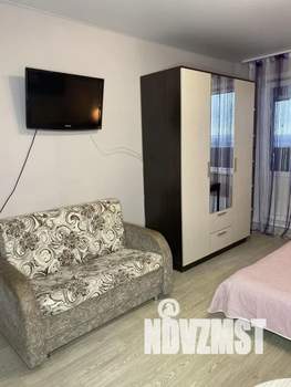 Студия квартира, посуточно, 27м2, 16/17 этаж