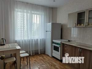 1-к квартира, посуточно, 37м2, 4/11 этаж