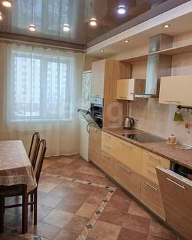 2-к квартира, на длительный срок, 77м2, 4/10 этаж