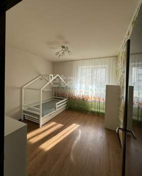 4-к квартира, на длительный срок, 113м2, 8/10 этаж