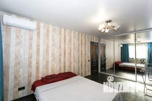 1-к квартира, посуточно, 35м2, 3/5 этаж