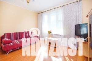 1-к квартира, посуточно, 47м2, 2/15 этаж