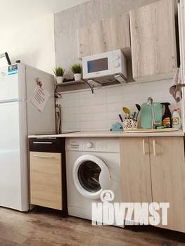 Студия квартира, посуточно, 15м2, 1/5 этаж