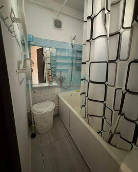 2-к квартира, на длительный срок, 40м2, 5/5 этаж