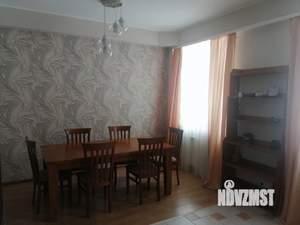 3-к квартира, на длительный срок, 110м2, 1/4 этаж