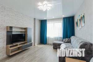 2-к квартира, посуточно, 42м2, 18/26 этаж