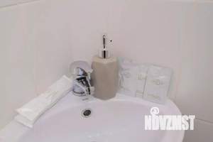 1-к квартира, посуточно, 27м2, 1/1 этаж