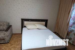 1-к квартира, посуточно, 40м2, 4/21 этаж