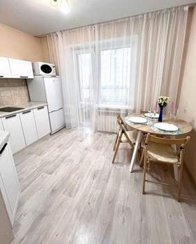 2-к квартира, на длительный срок, 56м2, 1/17 этаж