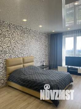 1-к квартира, посуточно, 44м2, 21/25 этаж