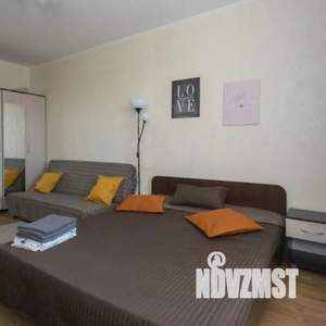 1-к квартира, посуточно, 38м2, 5/26 этаж