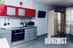 1-к квартира, посуточно, 34м2, 10/17 этаж