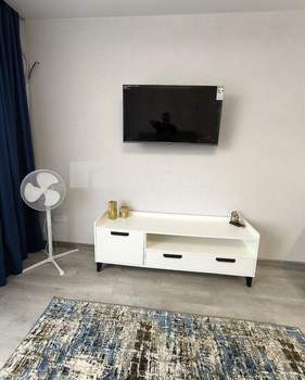 Студия квартира, на длительный срок, 38м2, 10/18 этаж