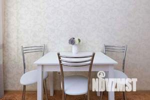 1-к квартира, посуточно, 44м2, 23/27 этаж